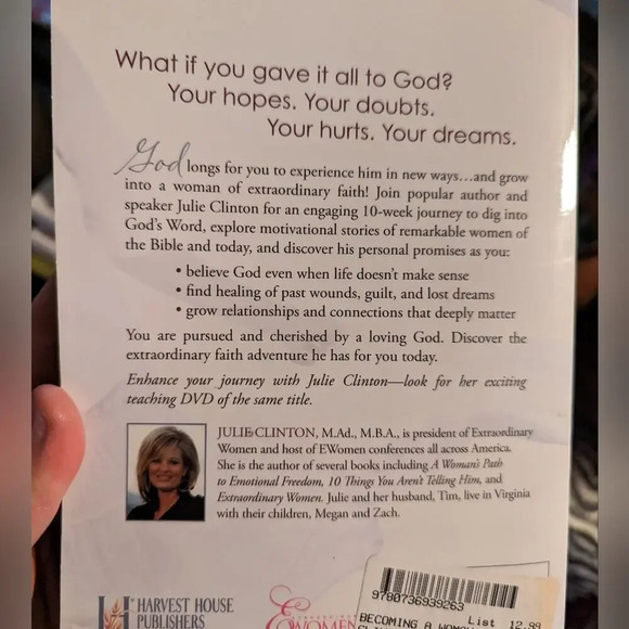 Bundle of Christian Books - 6 - Picture 2 of 12